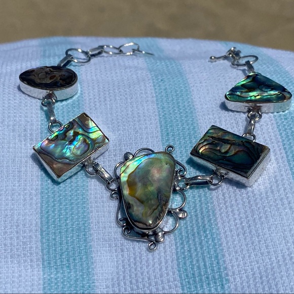 Stunning Abalone statement 5 gem cluster bracelet - Picture 2 of 10